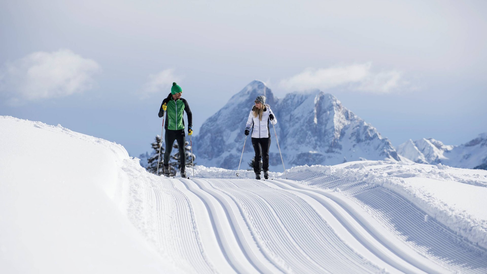Sci di fondo sulla neve di Rio Pusteria Sci di fondo sulla neve di Rio Pusteria