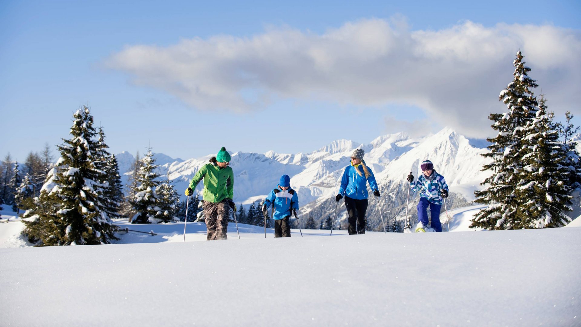Sci di fondo sulla neve di Rio Pusteria Sci di fondo sulla neve di Rio Pusteria