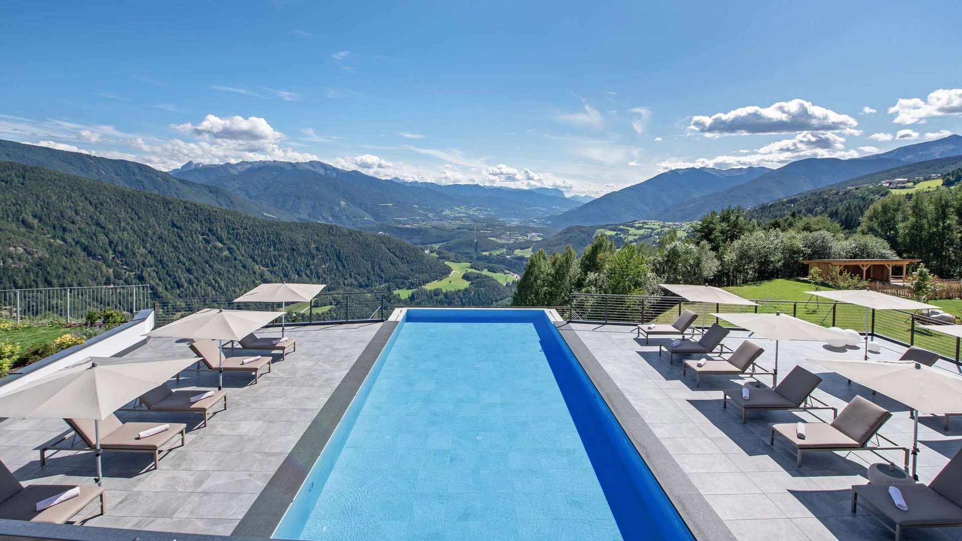 Benvenuti al Panoramahotel Huberhof a Maranza!