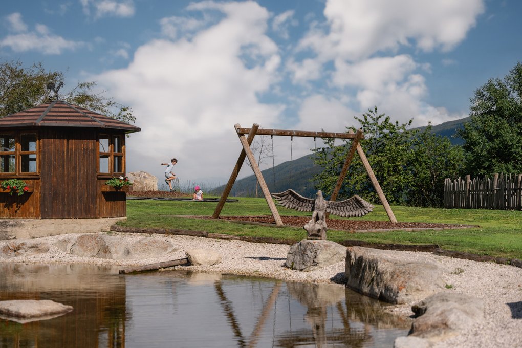 Holidays with children in South Tyrol: Huberhof Holidays with children in South Tyrol: Huberhof