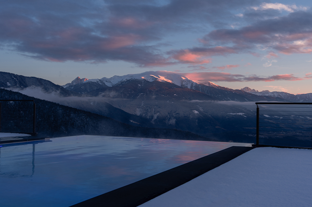 Benvenuti al Panoramahotel Huberhof a Maranza! Benvenuti al Panoramahotel Huberhof a Maranza!