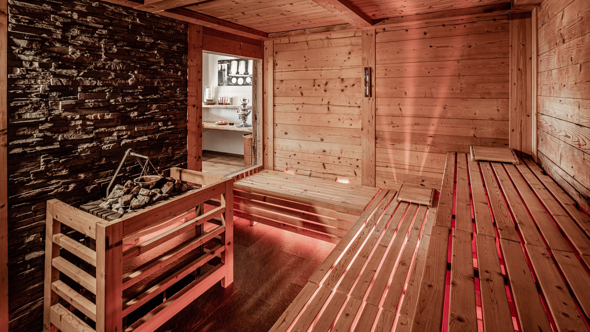 Benvenuti al Panoramahotel Huberhof a Maranza! wellnessurlaub südtirol